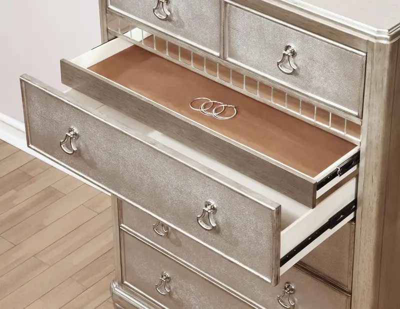 Bling Game Six-Drawer Chest With Shiny Metallic Hardware 1