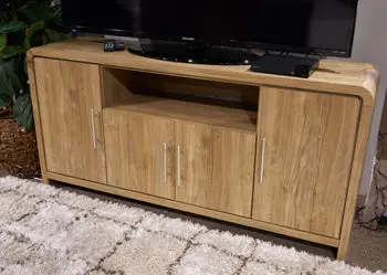 Dovander 63-Inch Media Console With Tv Storage And Shelving 1