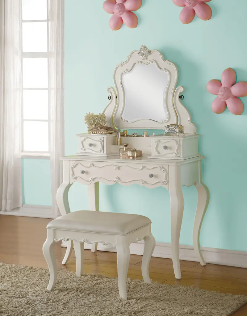 Edalene Pearl White Vanity Set With Matching Mirror 1