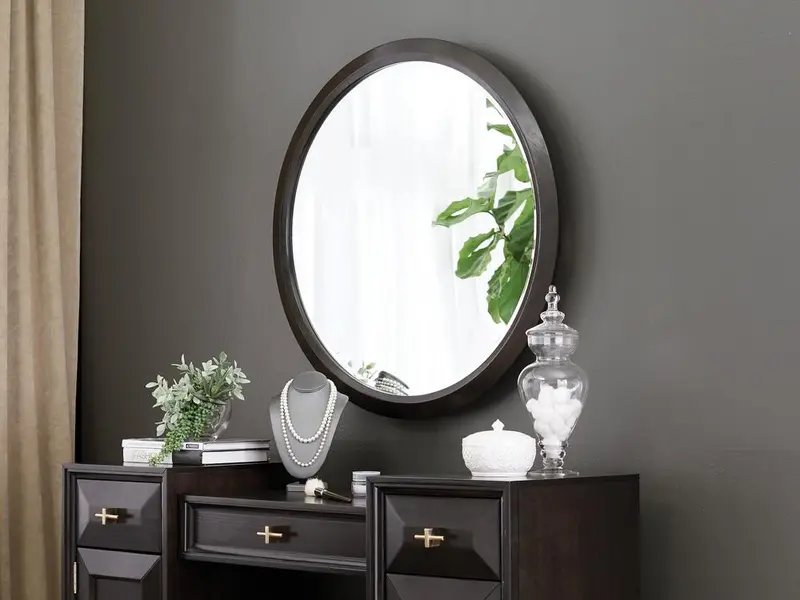 Formosa Wall-Mounted Vanity Mirror With Frame 1