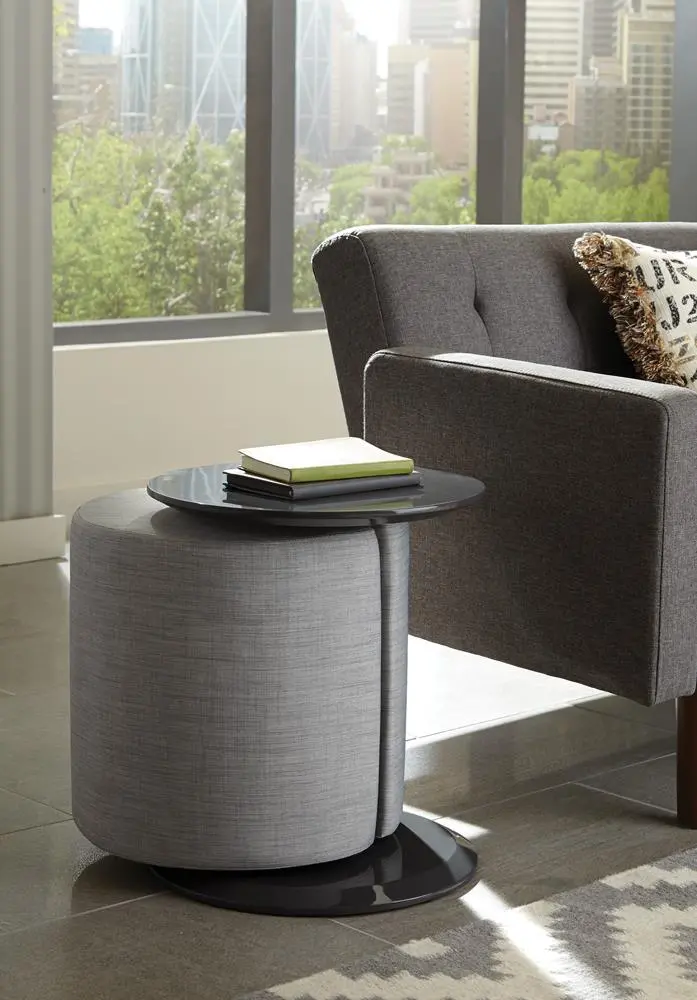 G930093 Accent Table – Refined Modern Side Table 1