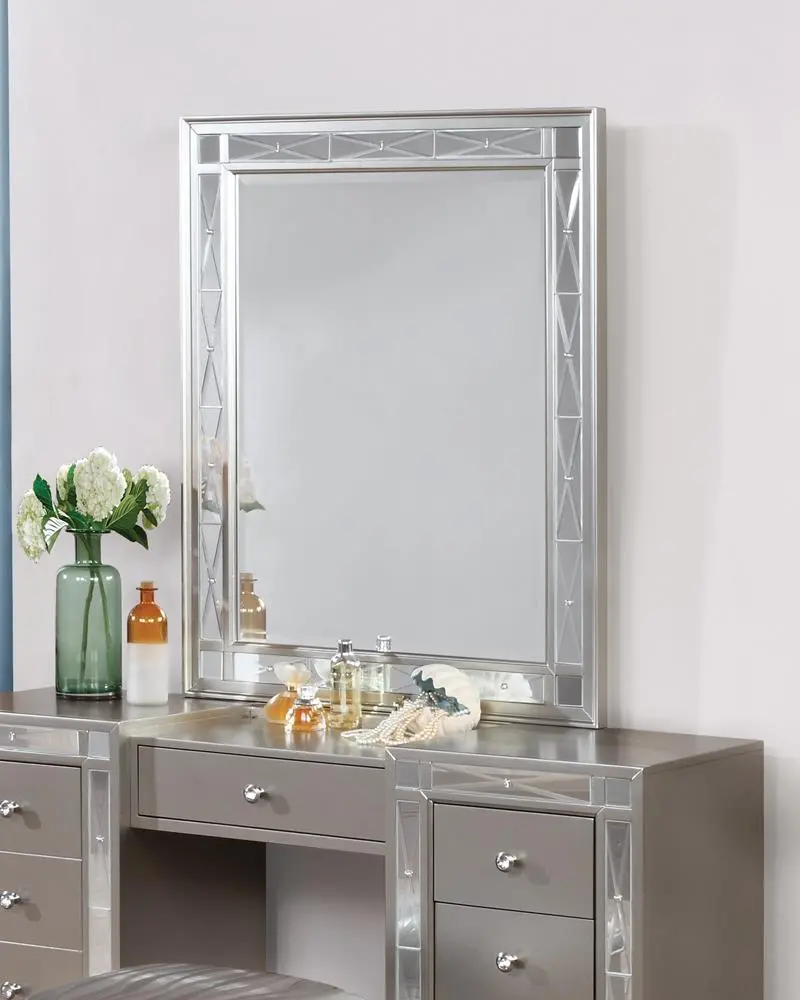 Leighton Metallic Vanity Mirror – Contemporary Oval Design With Frame Detail 1