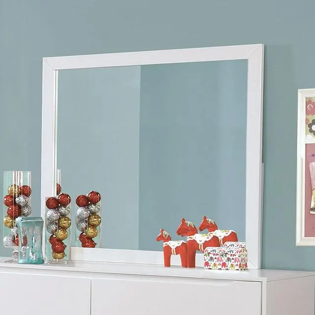 Lennart Ii White Framed Wall Mirror 1