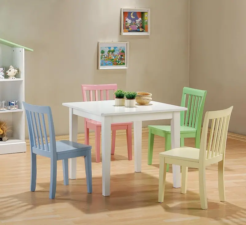 Rory Youth Dining Set: Table And Four Matching Chairs 1