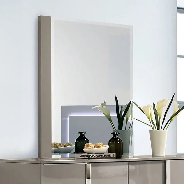Sinistra Wall-Mount Mirror 1